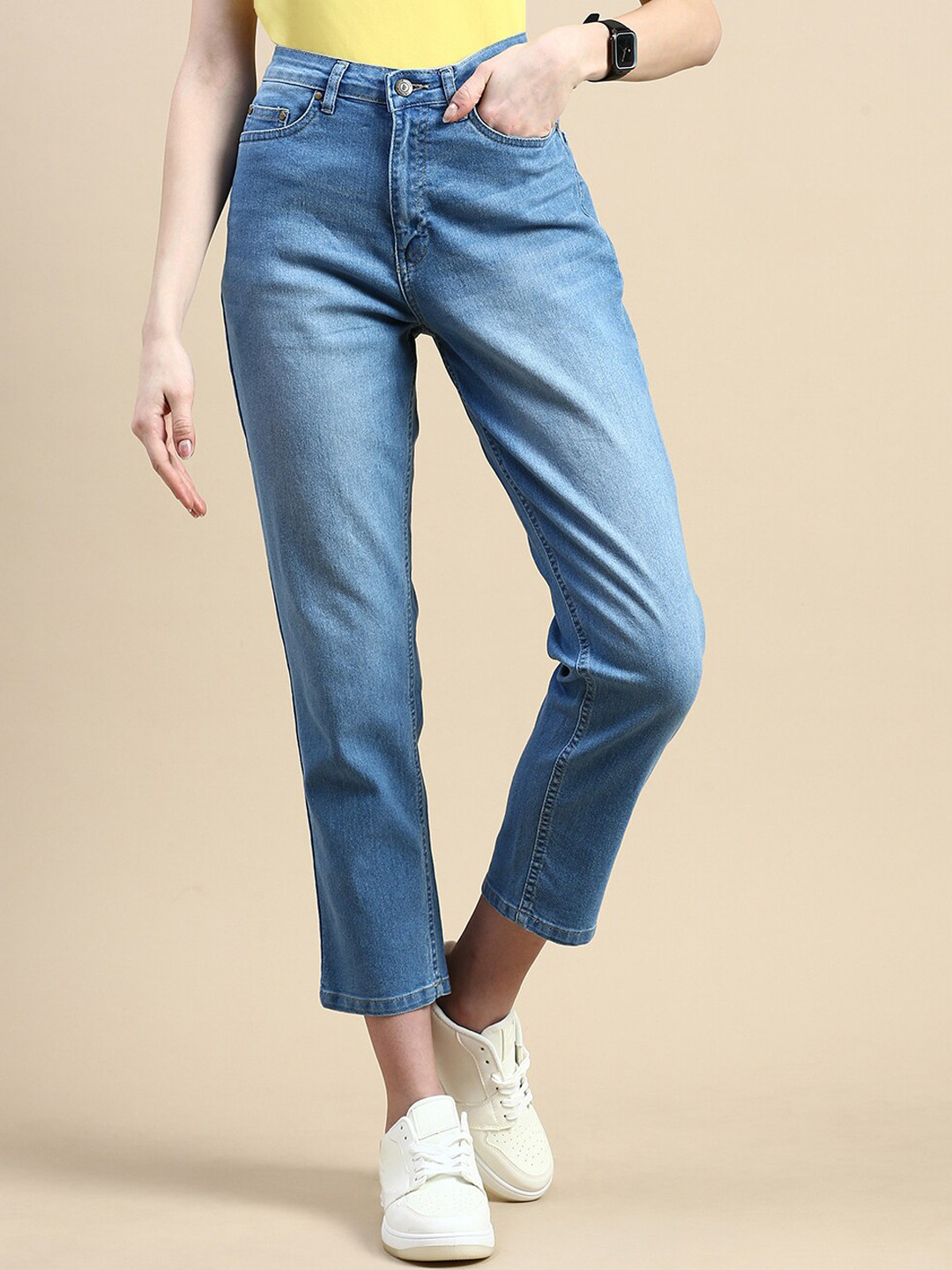 De Moza Women High-Rise Clean Look Light Fade Cotton Jeans