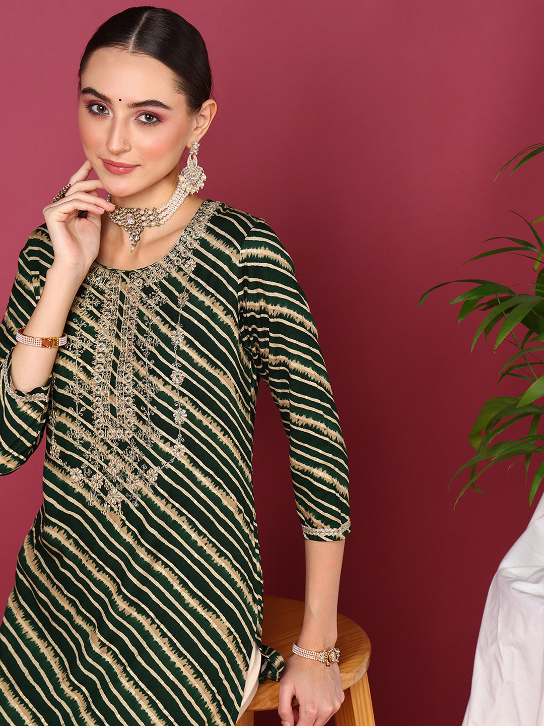 KALINI Abstract Printed Round Neck Three-Quarter Sleeves Kurta