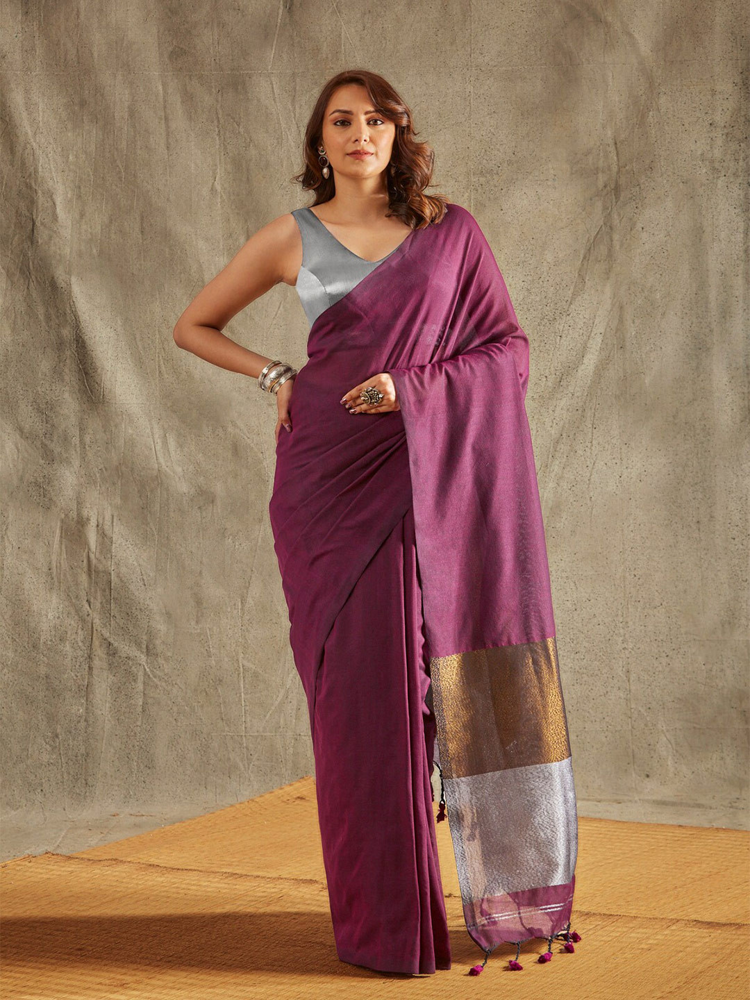 SALWAR STUDIO Zari Pure Cotton Saree