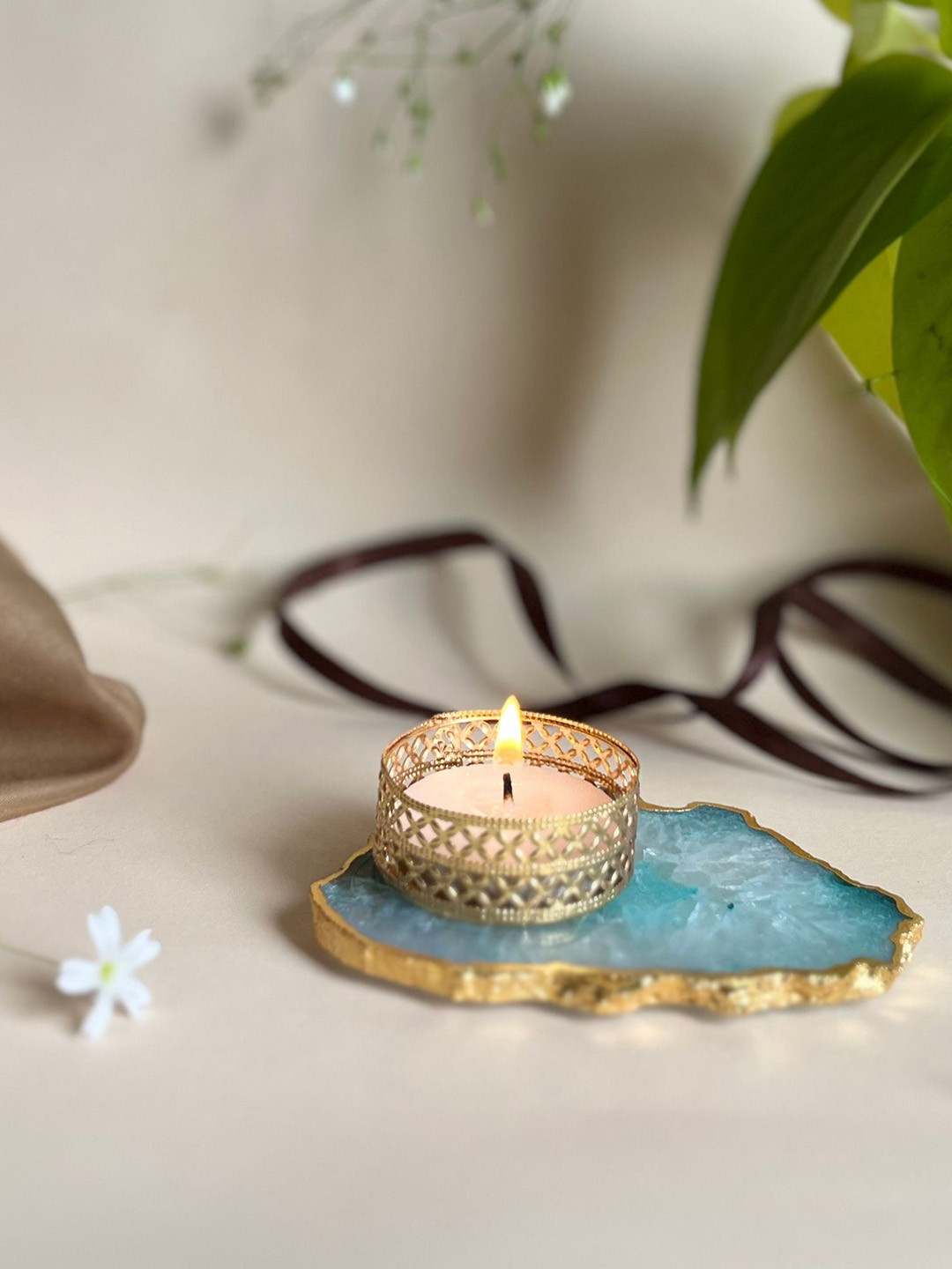 HOMEARTE Turquoise Blue Agate Tea light Candle Holder