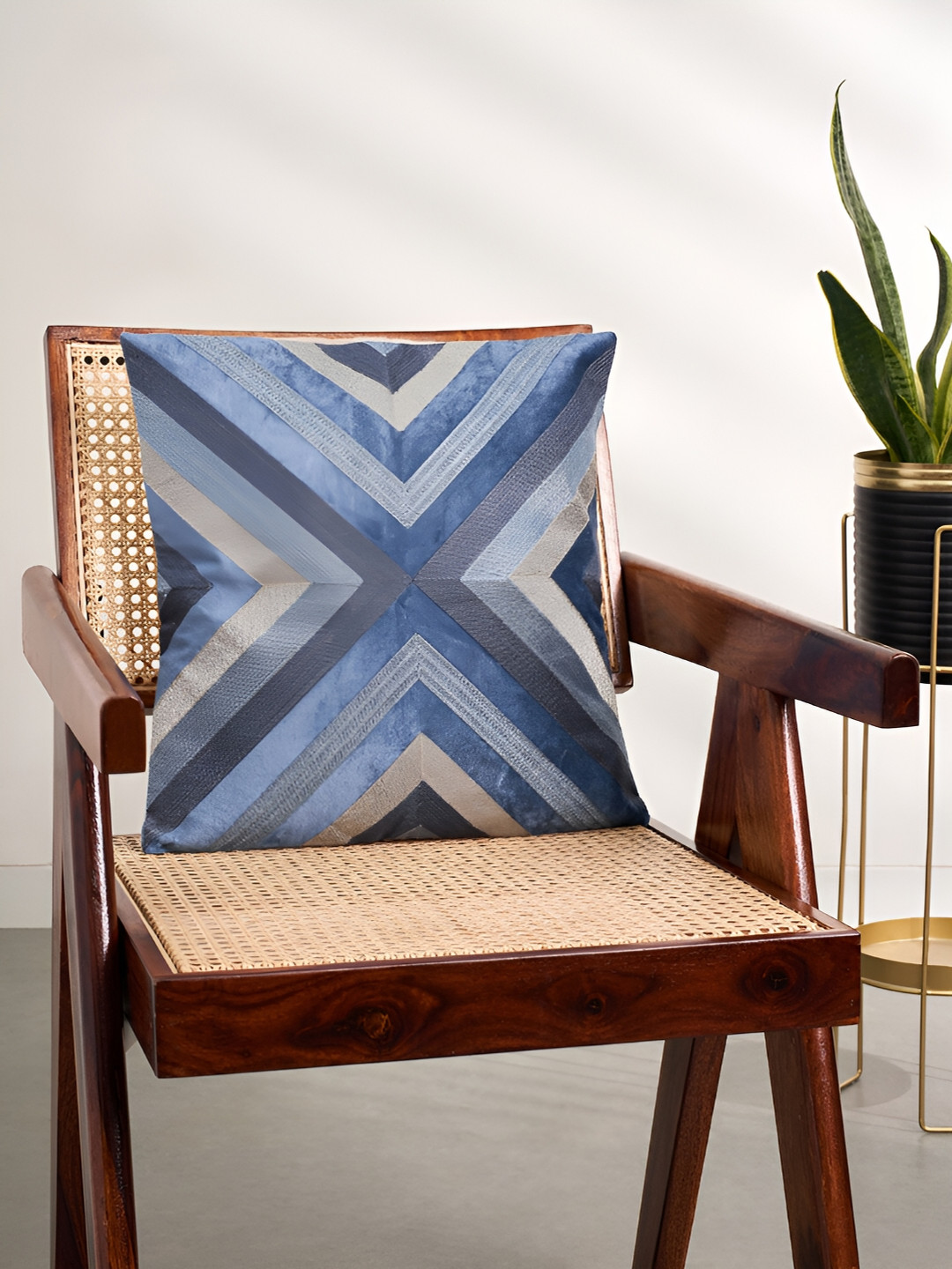 Living scapes by Pantaloons Blue Geometric Cotton Textured Square Cushion Cover -16x16In