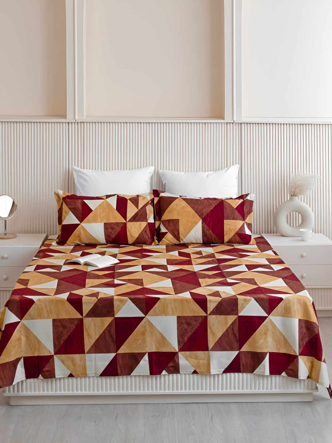 HOMEMONDE Red Geometric Cotton 210 TC Queen Fine Bedsheet with 2 Pillow Covers-229 x 152 cm