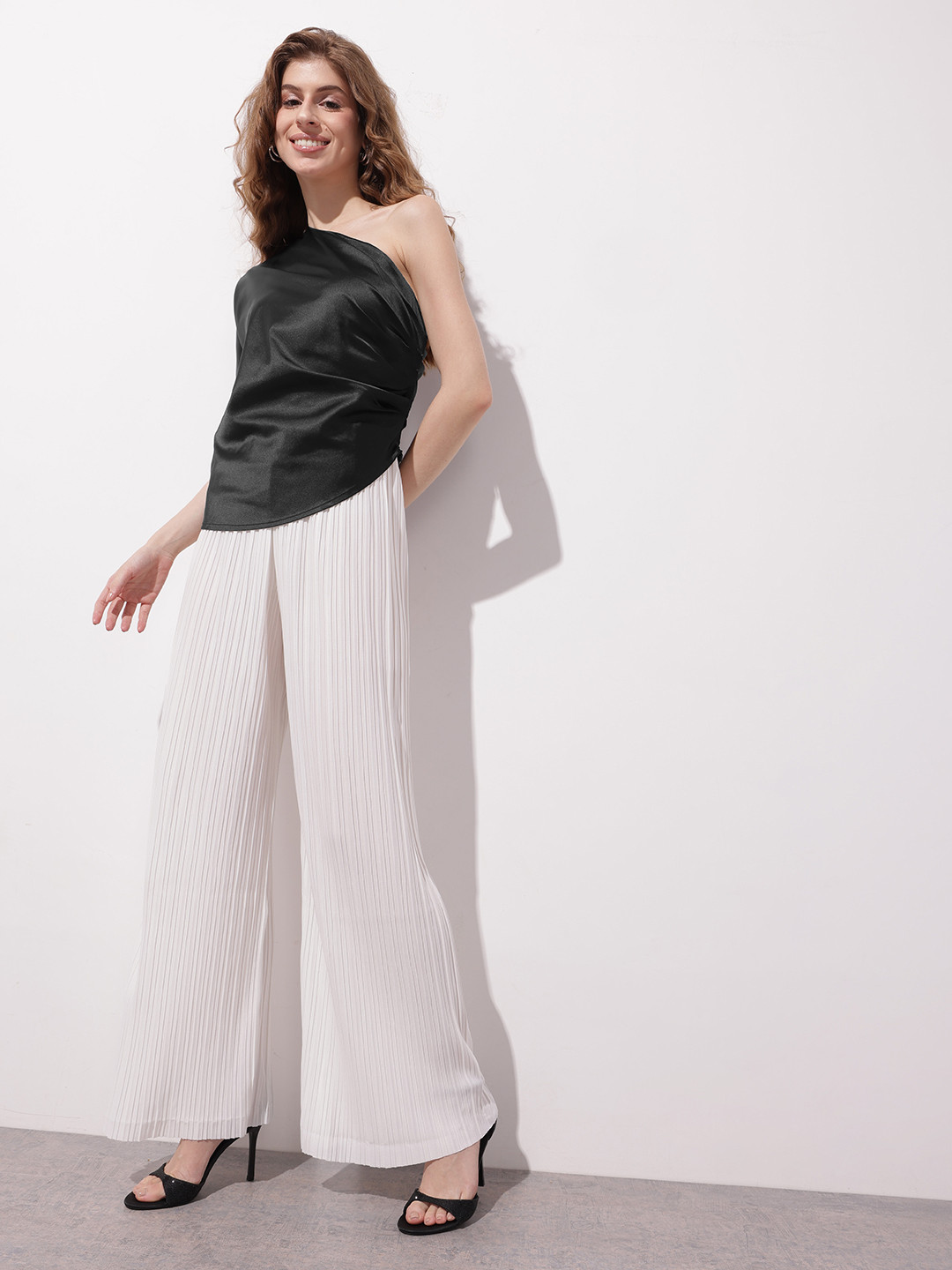 DressBerry One-Shoulder Satin Pleated Top