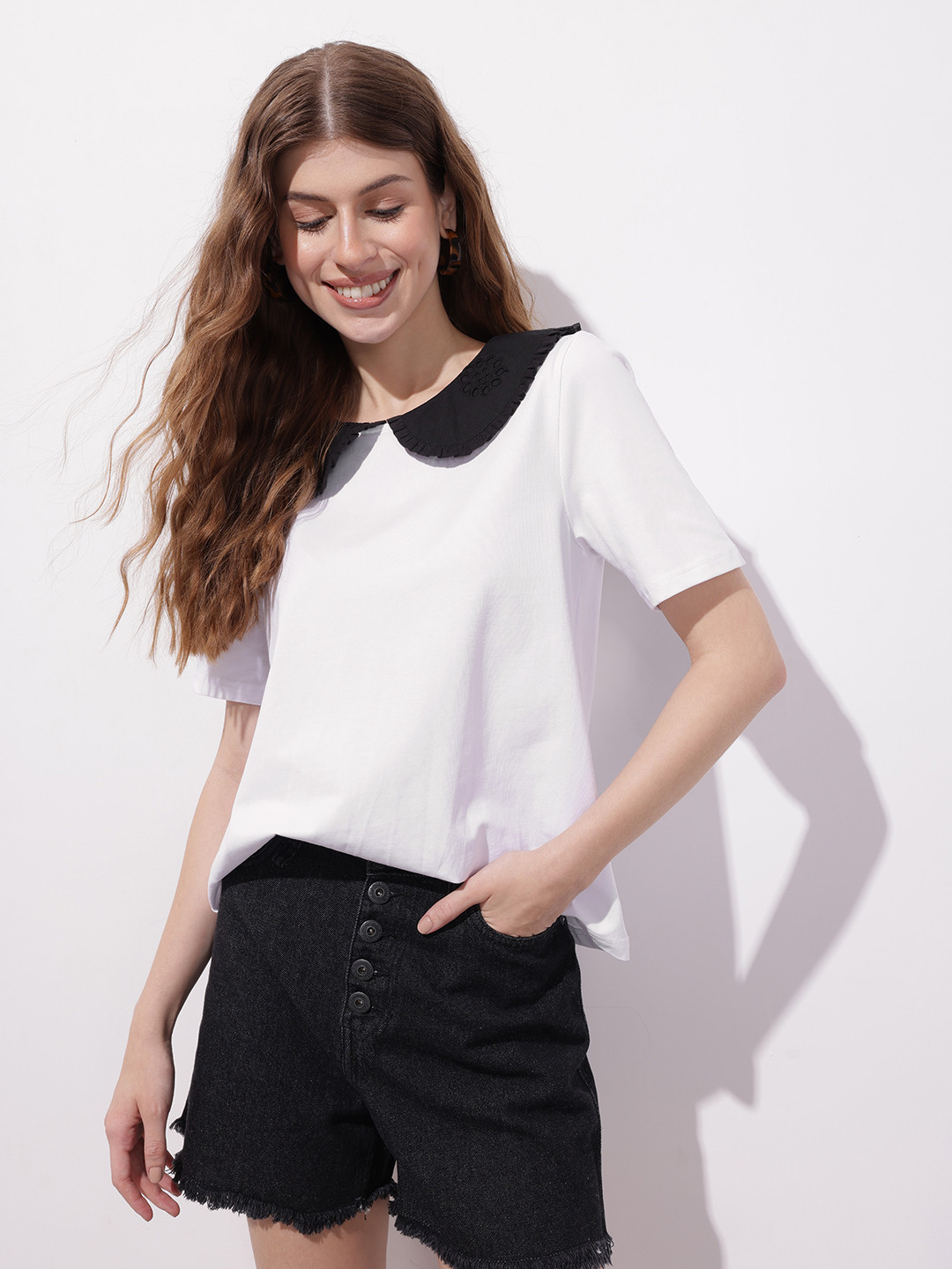 DressBerry Contrast Peter Pan Collar Top