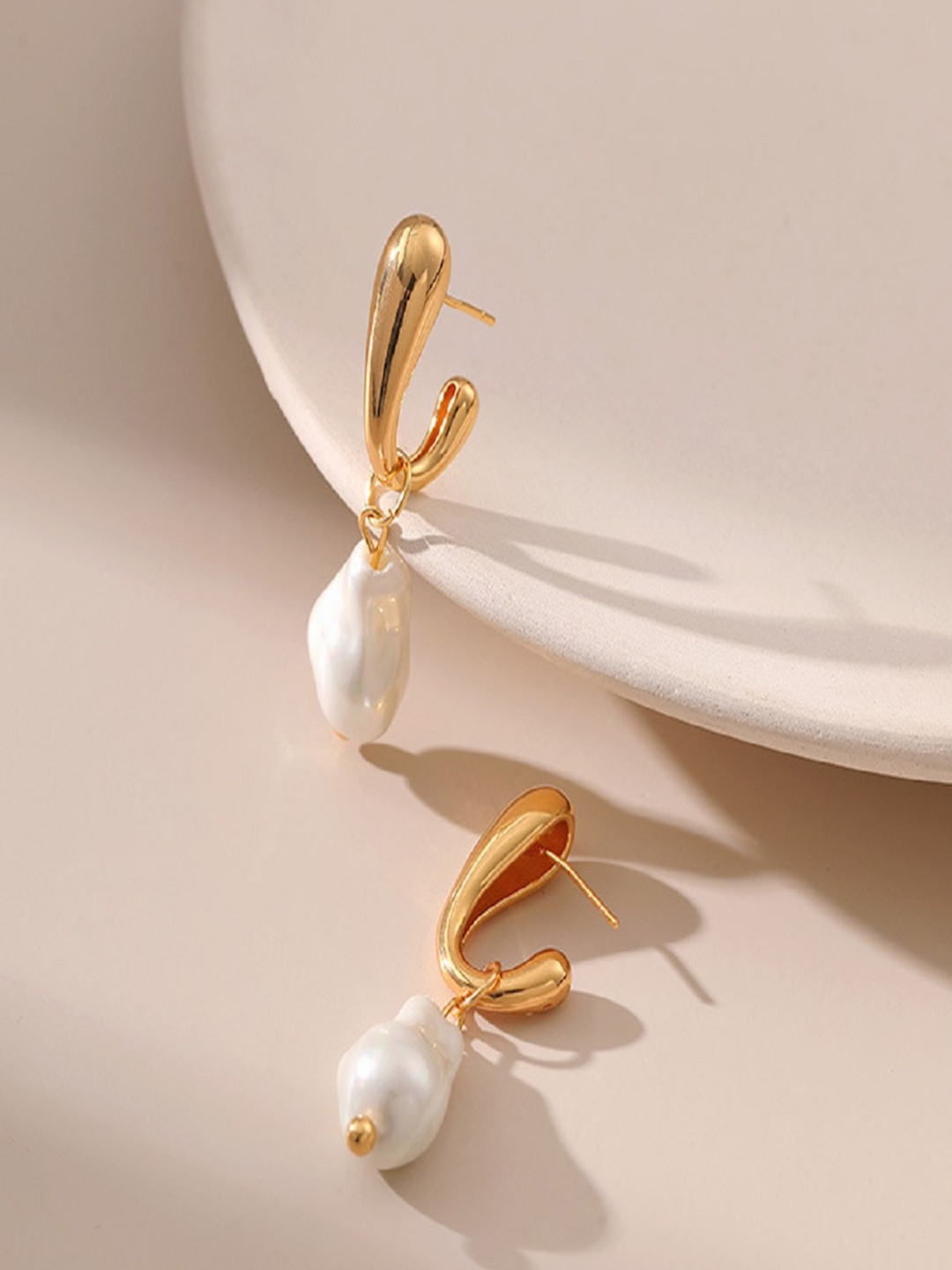 AQUASTREET 18K Gold Plated Waterproof Anti Tarnish Baroque Style Pearl Drop Earrings