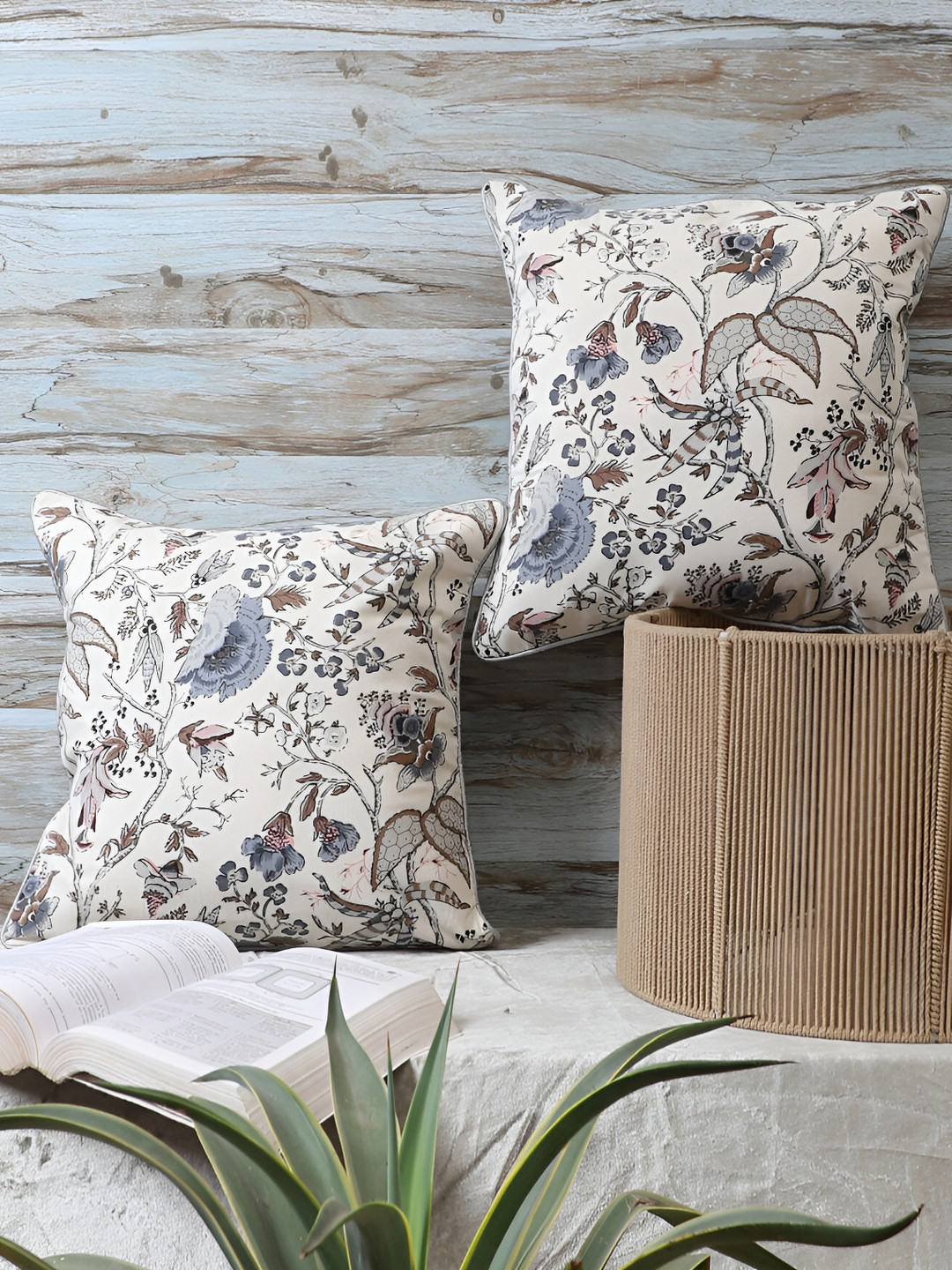 MFD HOME FURNISHING Off White & Grey 2 Pieces Floral Printed Square Cushion Covers