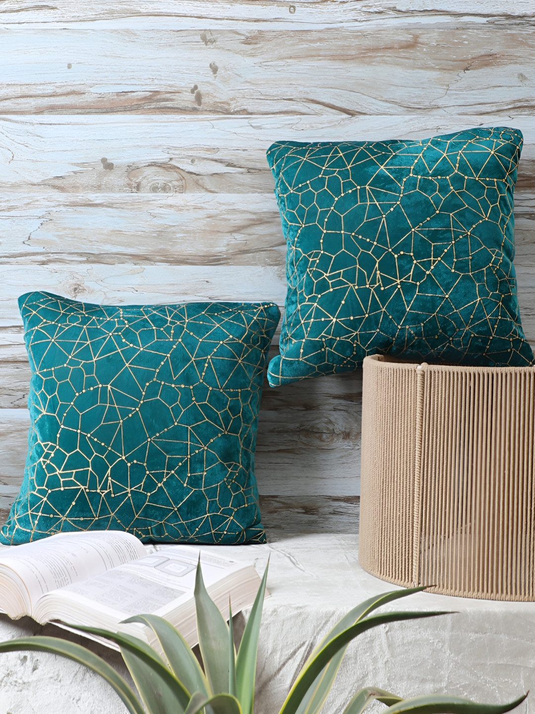 MFD HOME FURNISHING Abstract Velvet Durable 2 Pcs Patchwork Cushion Covers -15.7x15.7In