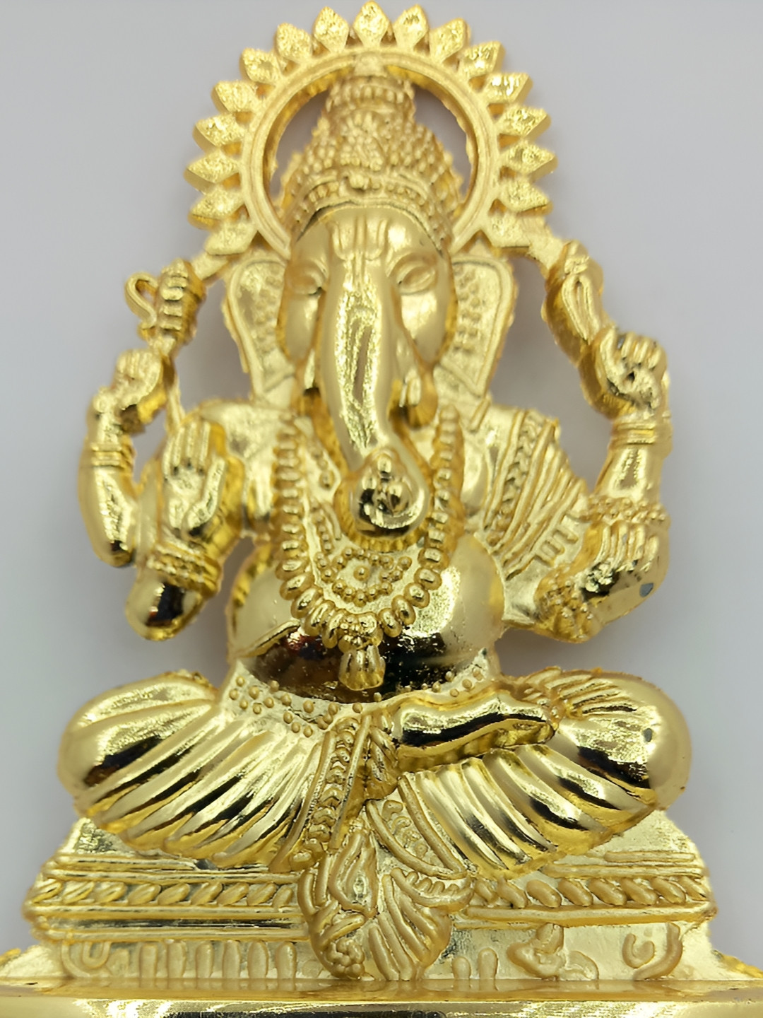 Navyaksh Ganesh Ji Gold Brass Metallic Prayer Room Small Showpiece -