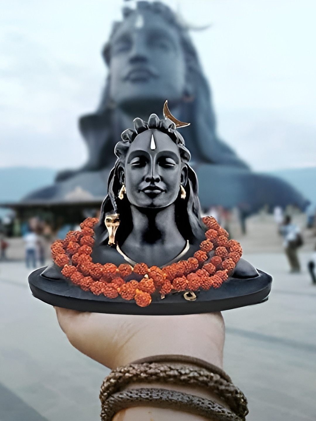 Navyaksh Yogi Black Polyresin Matte Study Room Set of 2 Small Showpieces -