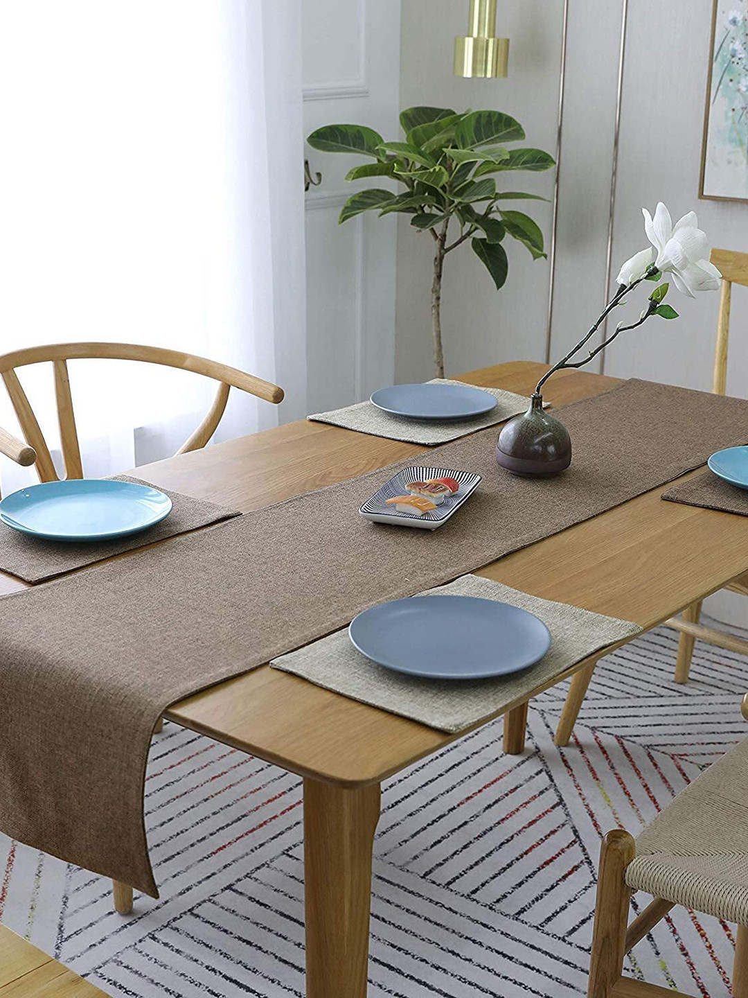 CASA-NEST Brown Solid Jute Dining Table Runner Set with Backing Heat Resistant