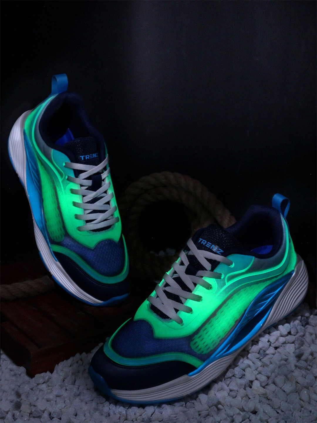 Trenz Men Textured Lace-Up Glow in the Dark Running Shoes