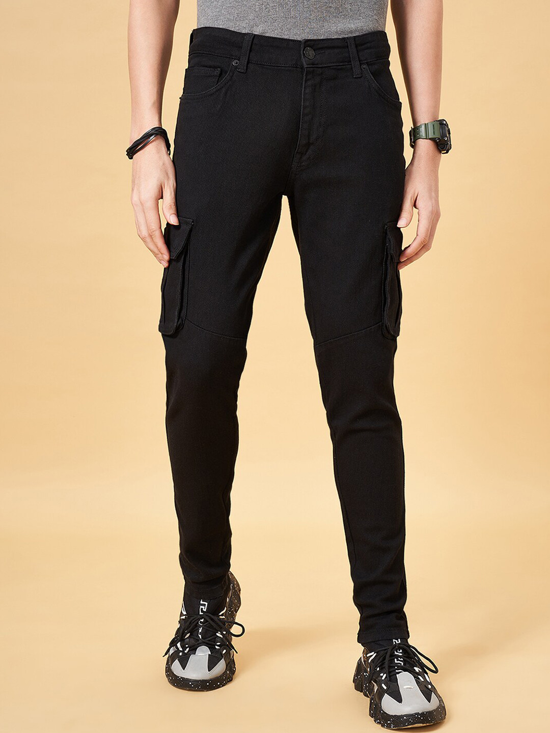 People Men Mid Rise Skinny Fit Cargo Styles Joggers