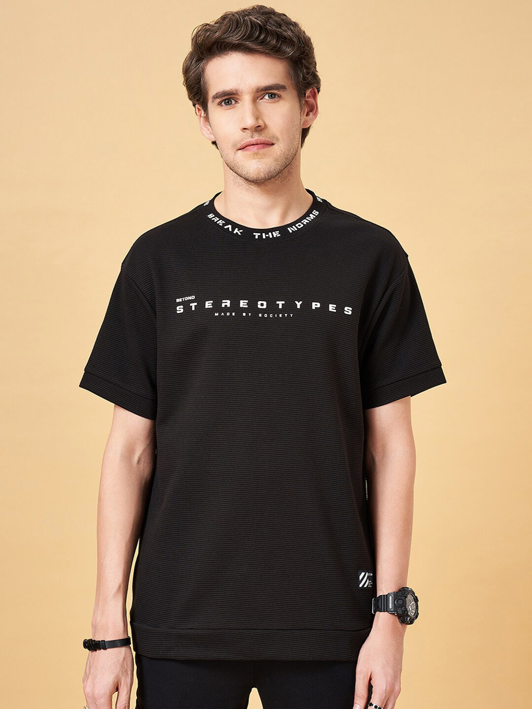 Street 808 by Pantaloons Typography Printed Drop Shoulder Sleeves Boxy T-Shirt