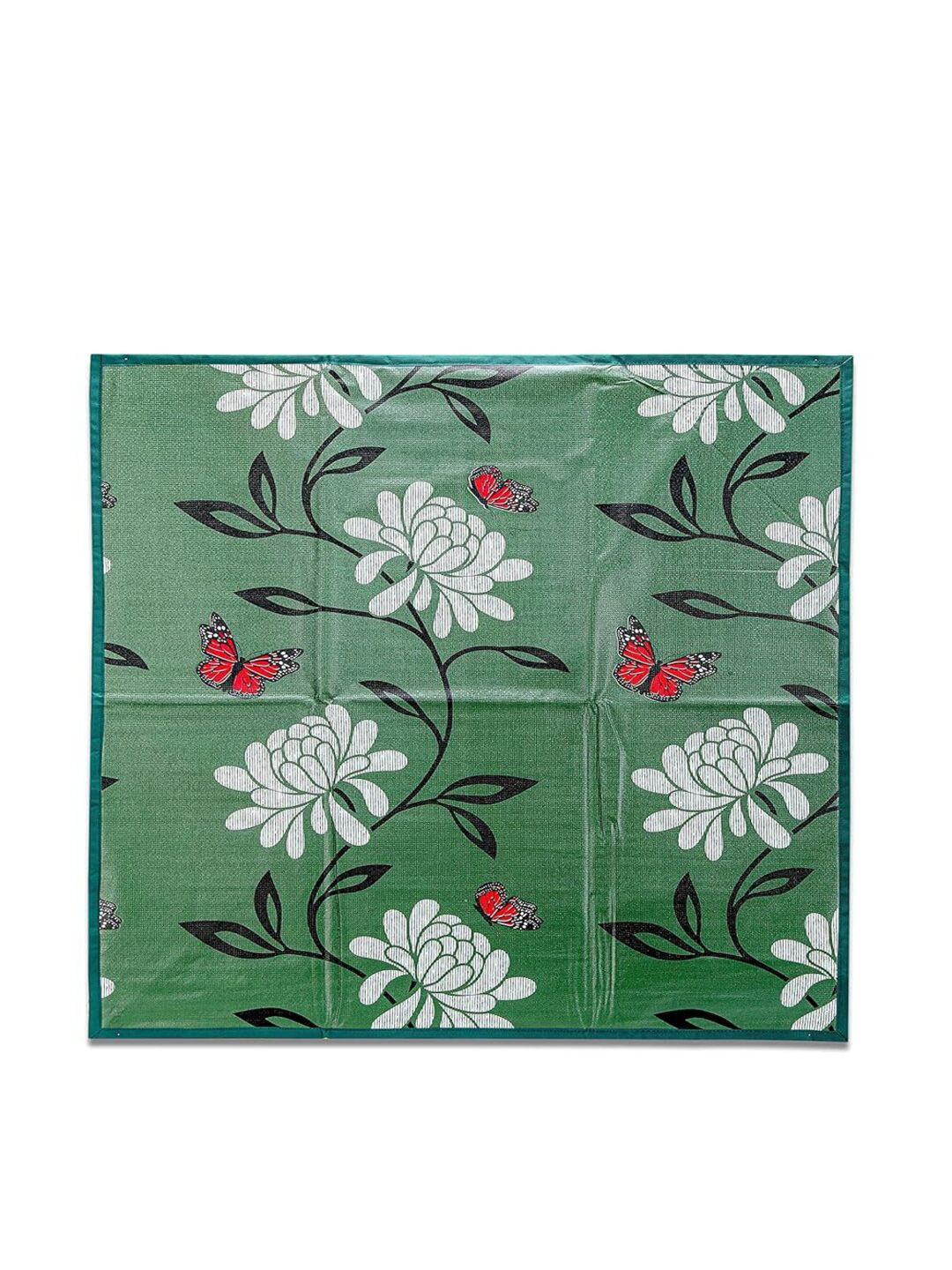 CASA-NEST  Green White Floral Reversible 3 Layered Waterproof Placemats
