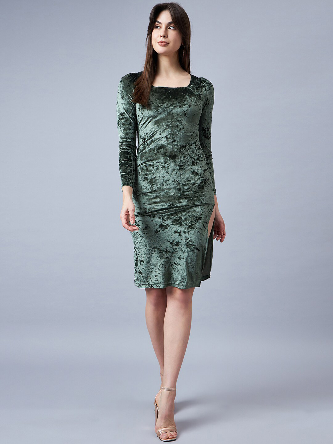Orchid Blues Square Neck Long Sleeves Velvet Sheath Dress