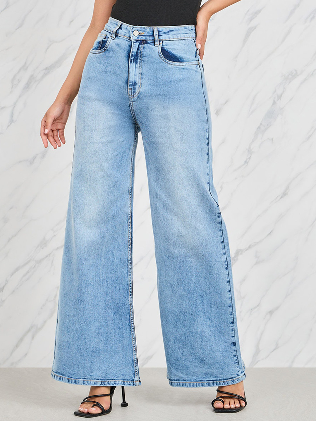 Styli Women Heavy Fade Slouchy Fit Stretchable Jeans