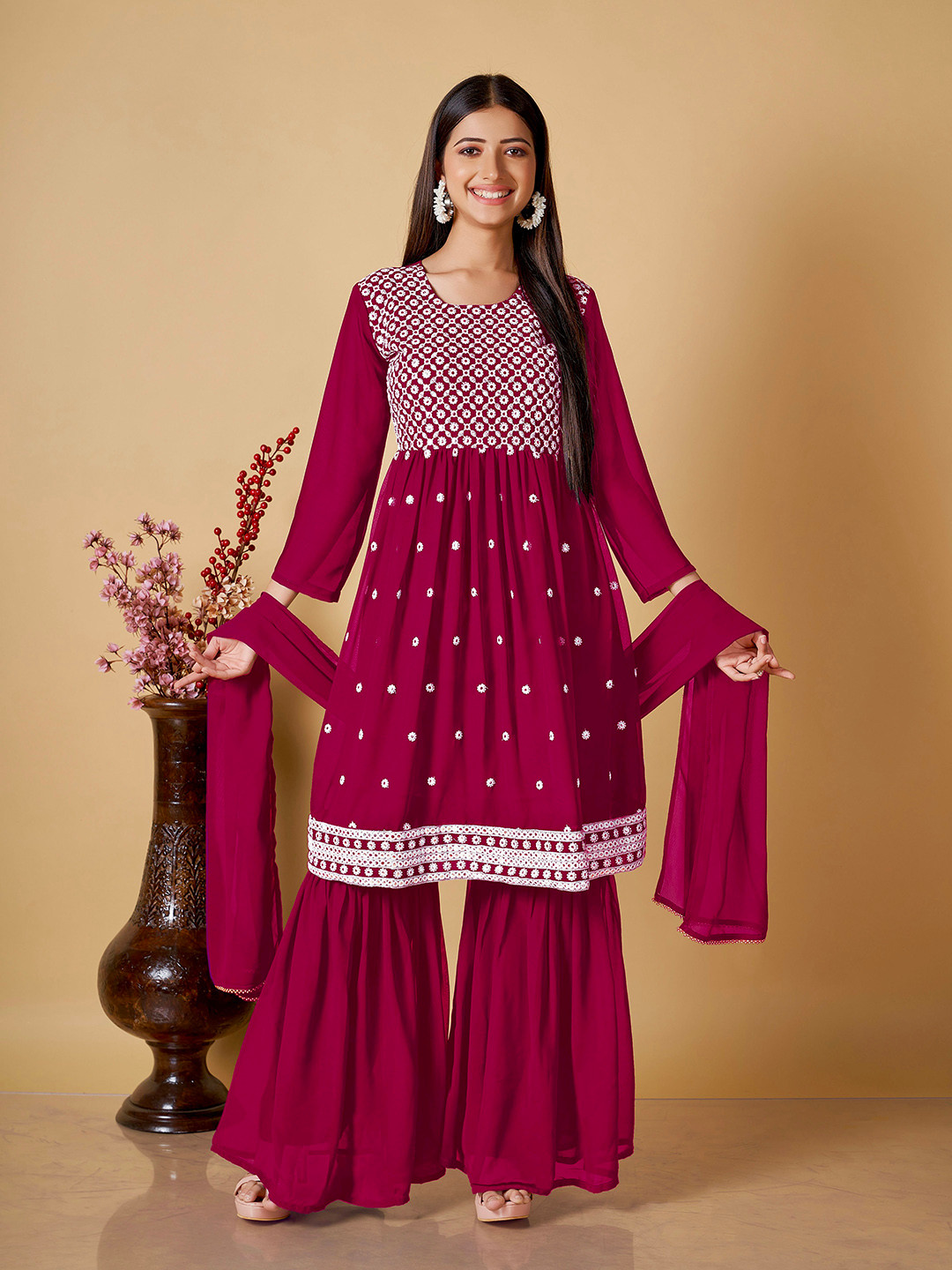 ZARIMOEthnic Motifs Embroidered-Mirror work Kurta Set