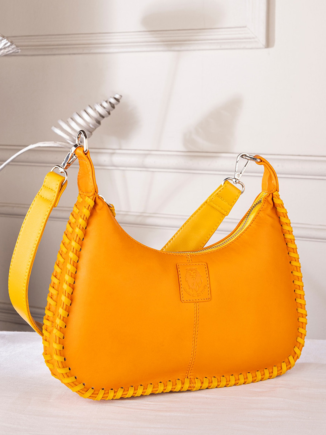 Abelardo De Moda Leather Structured Shoulder Bag