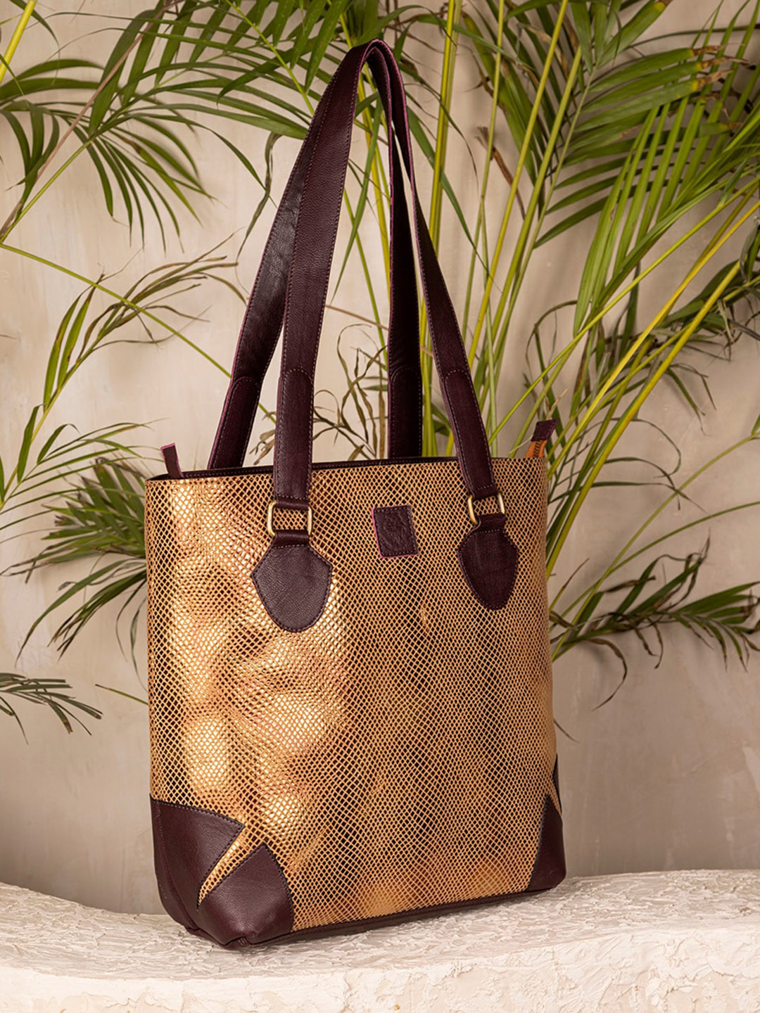 Abelardo De Moda Textured Leather Tote Bag