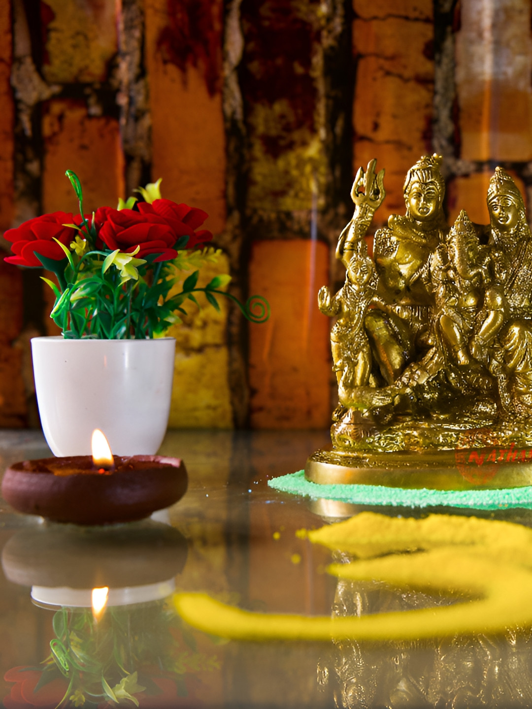 Navyaksh Shivparivar Gold Brass Metallic Prayer Room Small Showpiece - 2.8 Inches