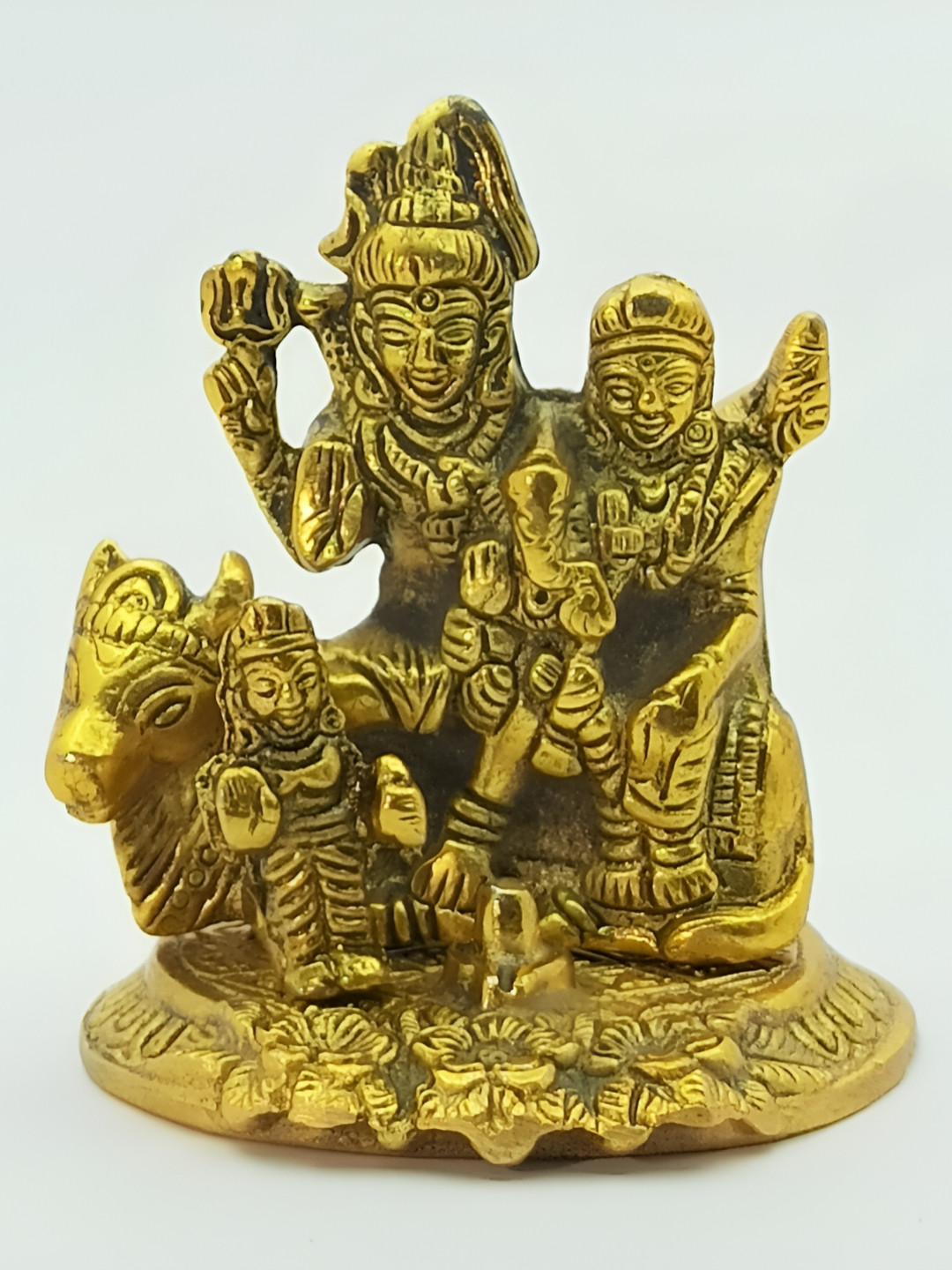 Navyaksh Gold Metal Metallic Prayer Room Medium Showpiece - 7.8 Inches