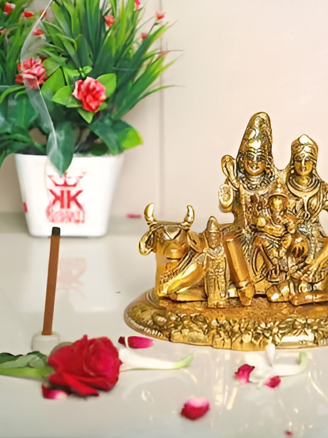 Navyaksh Shiv Pariwar Gold Metal Metallic Prayer Room Tiny Showpiece - 5.1 Inches