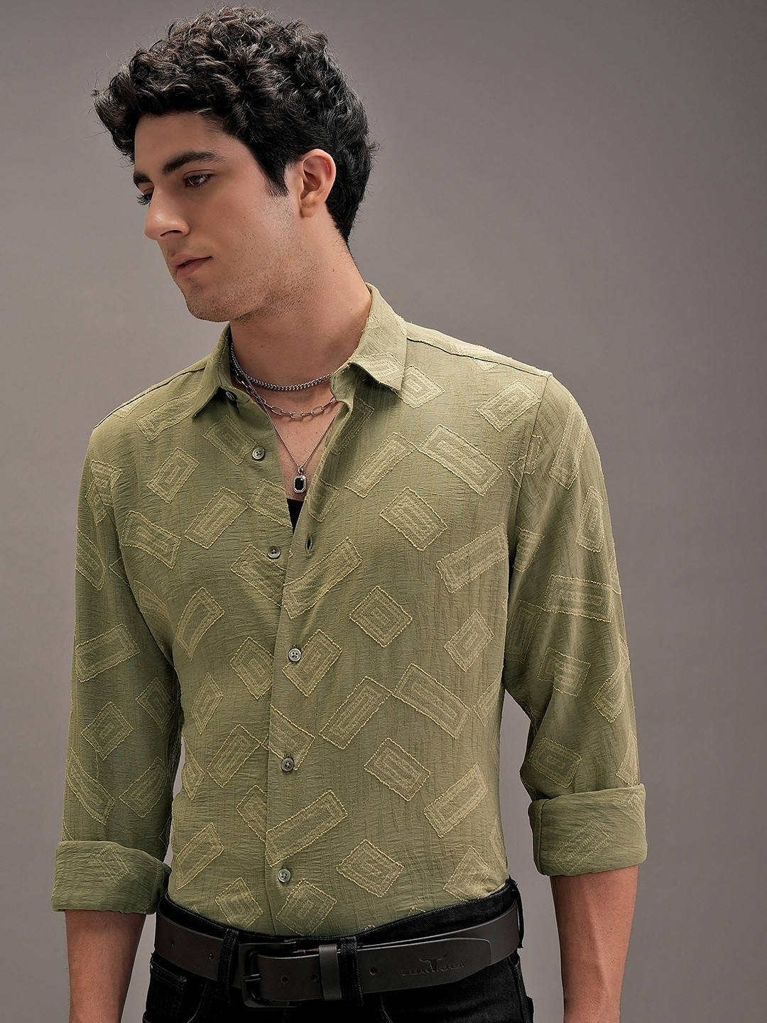LOCOMOTIVE Men Luxe Jaquard Textured Party Shirt