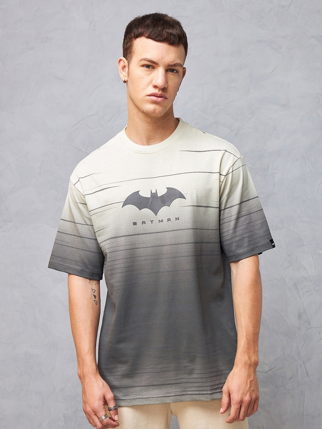 Bewakoof Batman Printed Drop-Shoulder Sleeves Oversized Cotton T-shirt