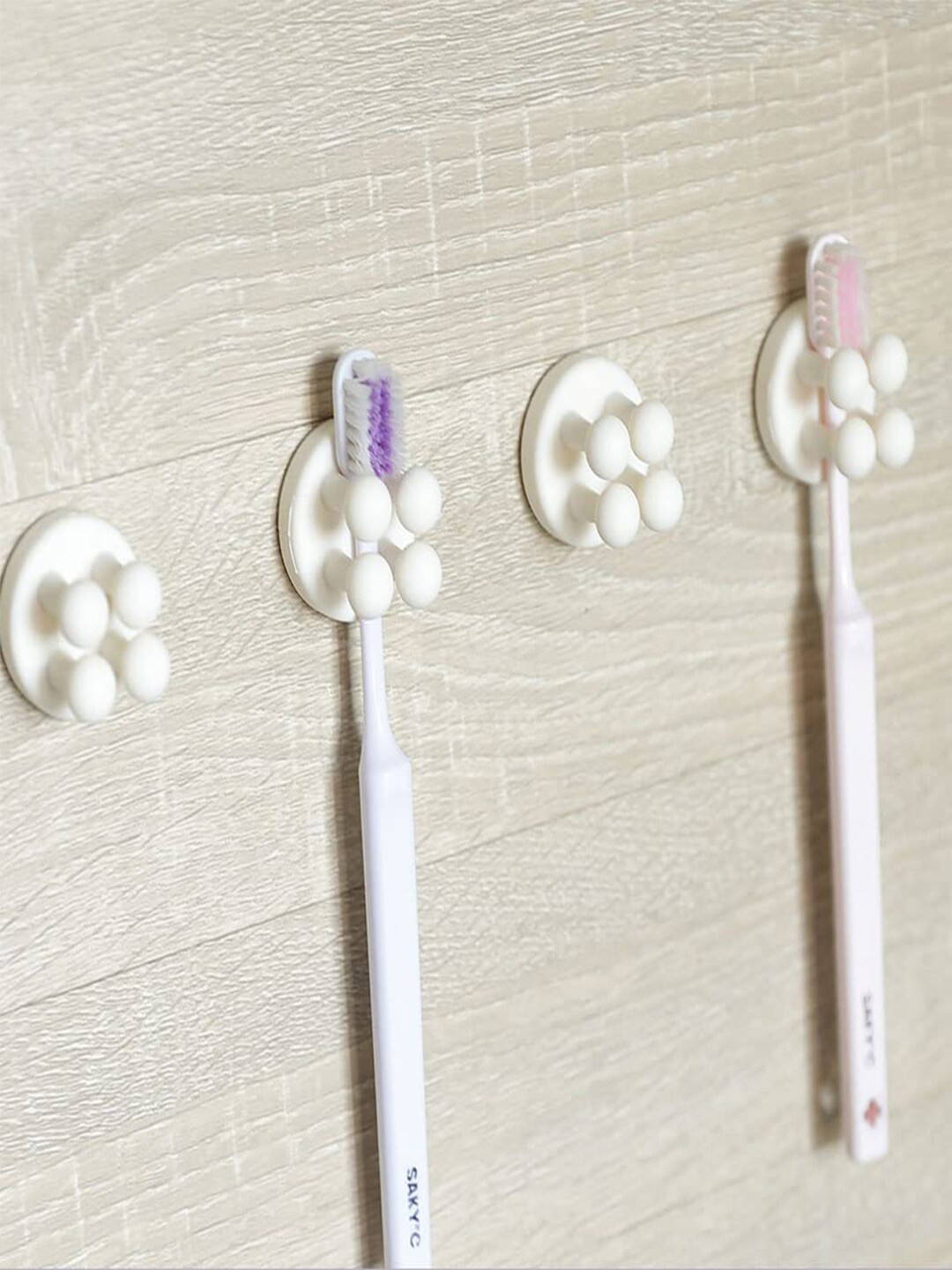 Kuber Industries White 4 Pieces Transparent Toothbrush Holders