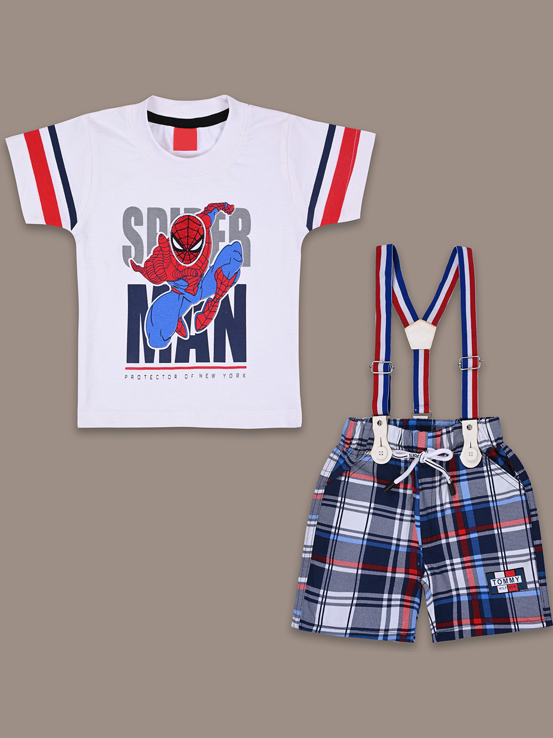 Wish Karo Infant Boys Spider Man Printed T-shirt With Shorts & Suspenders