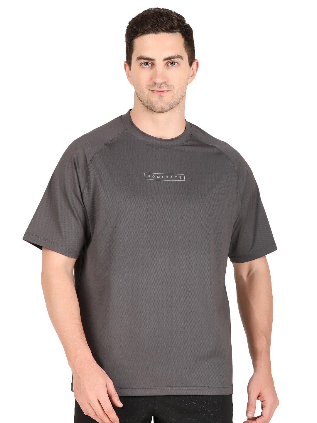 REDESIGN Typography Printed Raglan Sleeves Rapid-Dry Technology Oversized Boxy Fit T-shirt