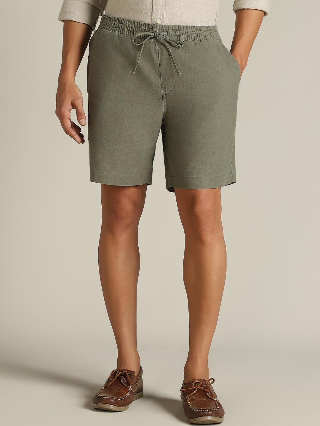 Dockers Men Mid Rise Regular Fit Shorts