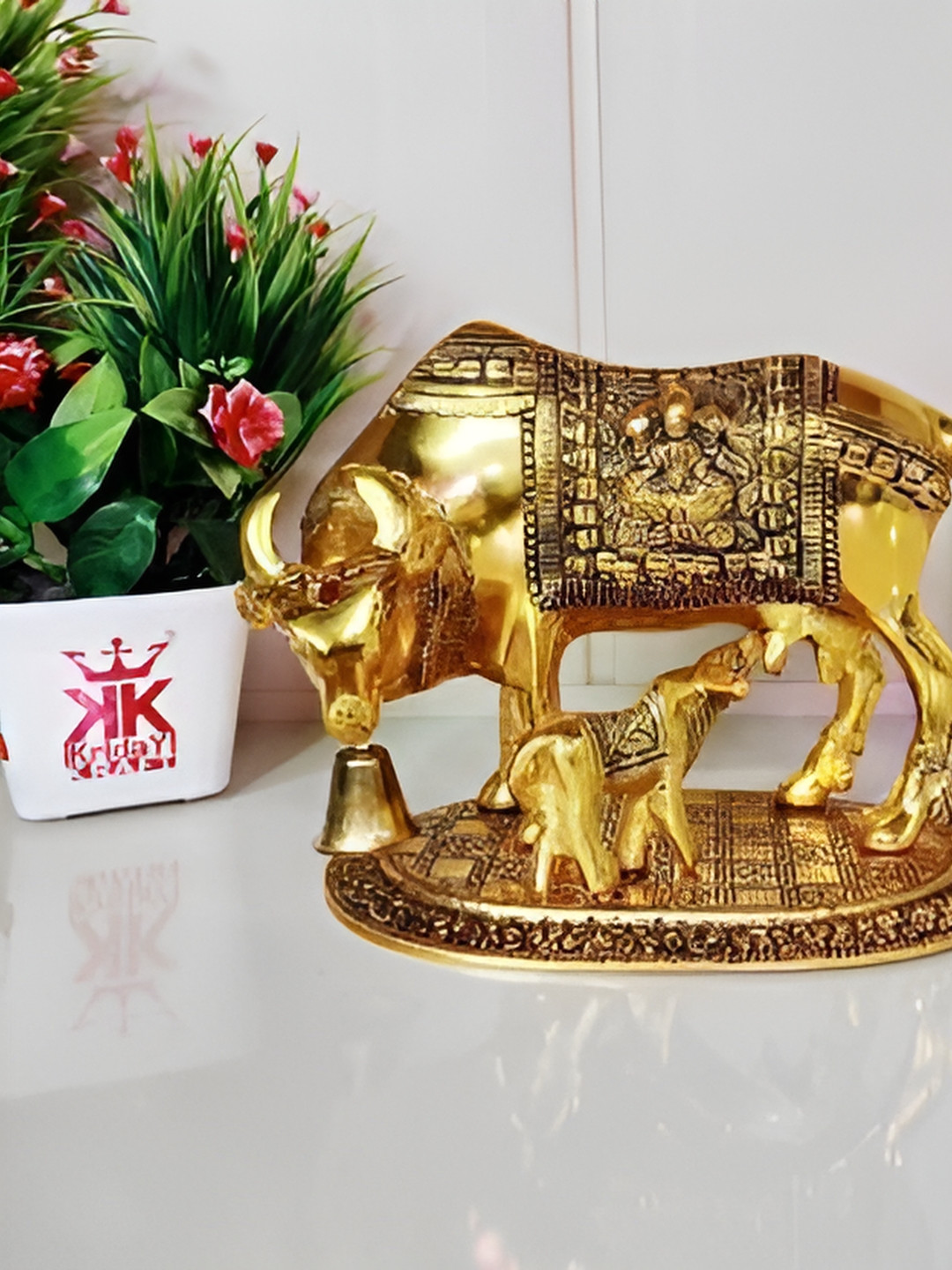 Navyaksh Cow Bachda Gold Brass Metallic Prayer Room Medium Showpiece - 3.9 Inches
