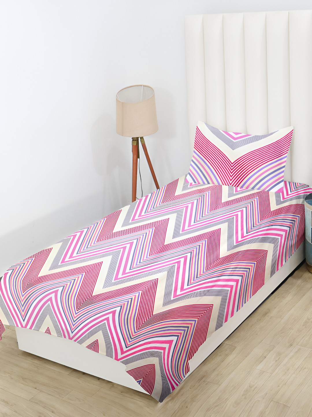RD TREND Lifestyle Pink Chevron Cotton 210 TC Single Superfine Bedsheet with a Pillow Cover-198 x 152 cm