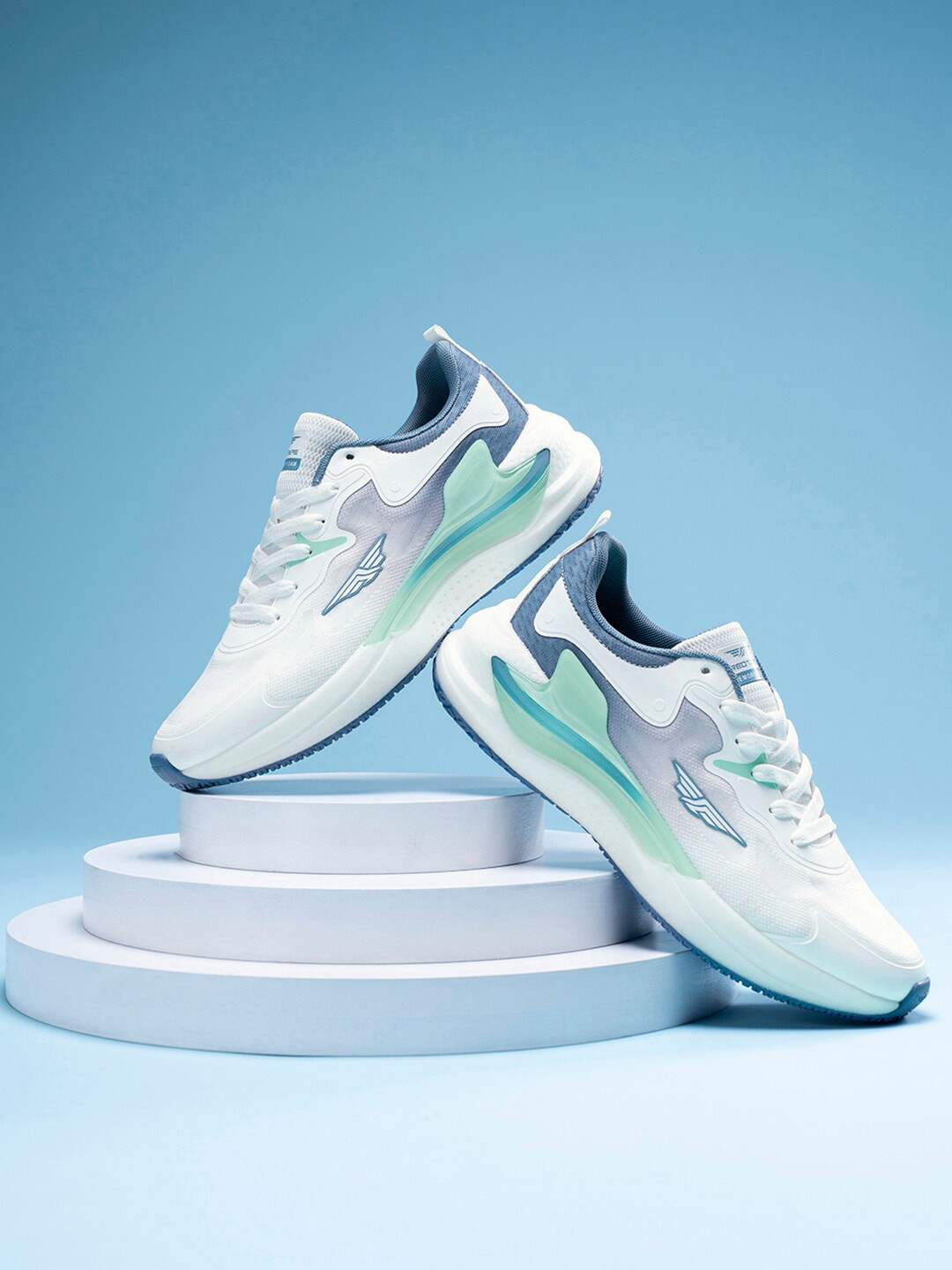 Red Tape Flow + Men Lace Up Mesh Walking Shoes