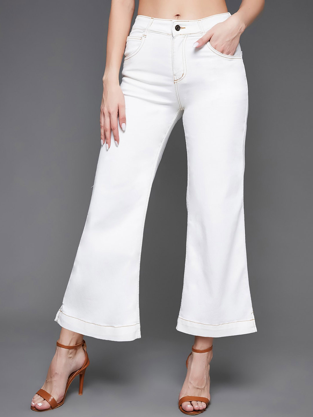 Miss Chase Women Flared Clean Look Stretchable Jeans