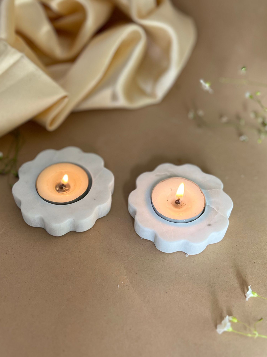 HOMEARTE White 2 Pieces Flower Shape Marble Tea Light Candle Holders