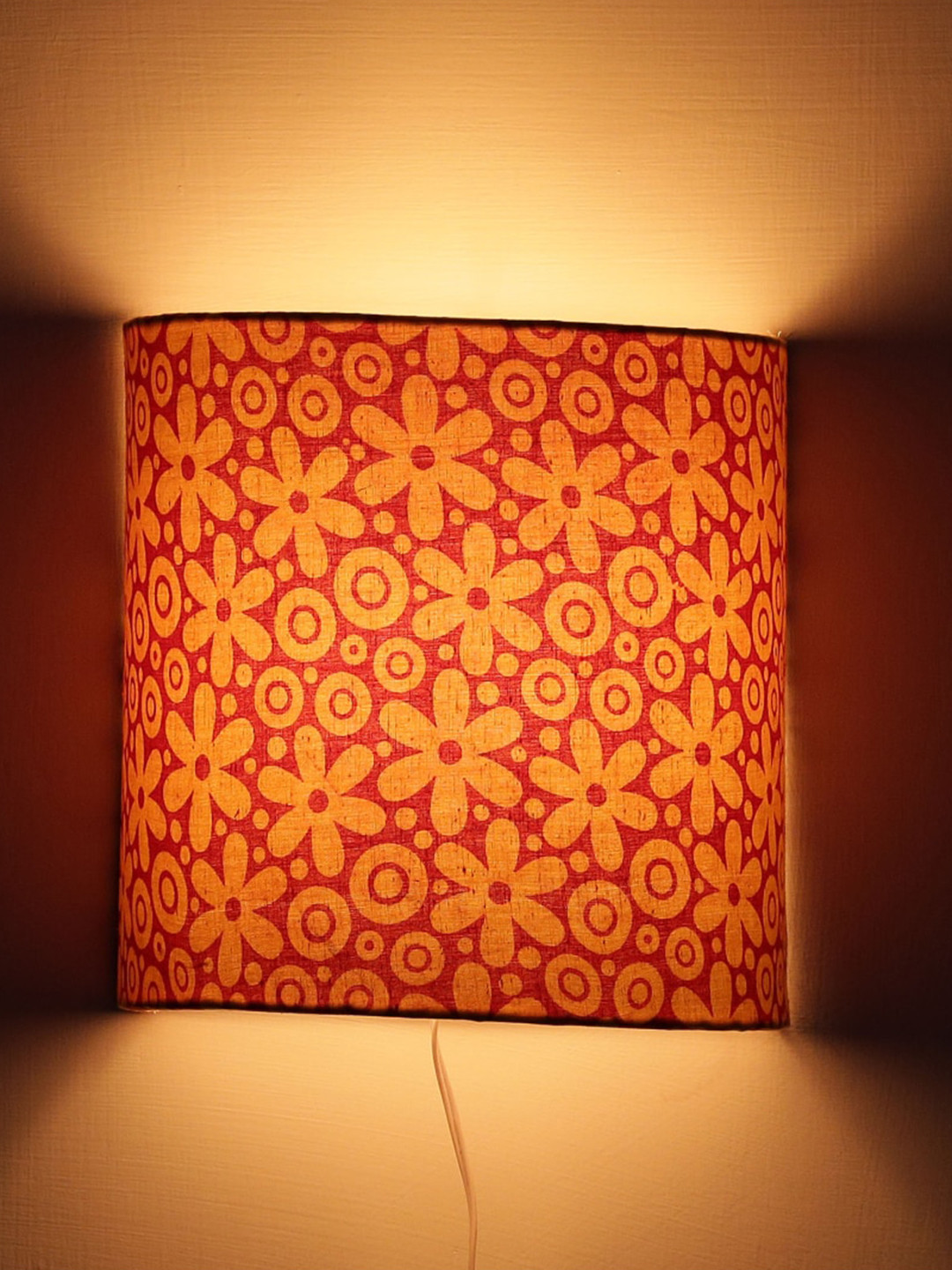 Craftter Red & Yellow Textured Cylinder Acrylic Wall Lamps