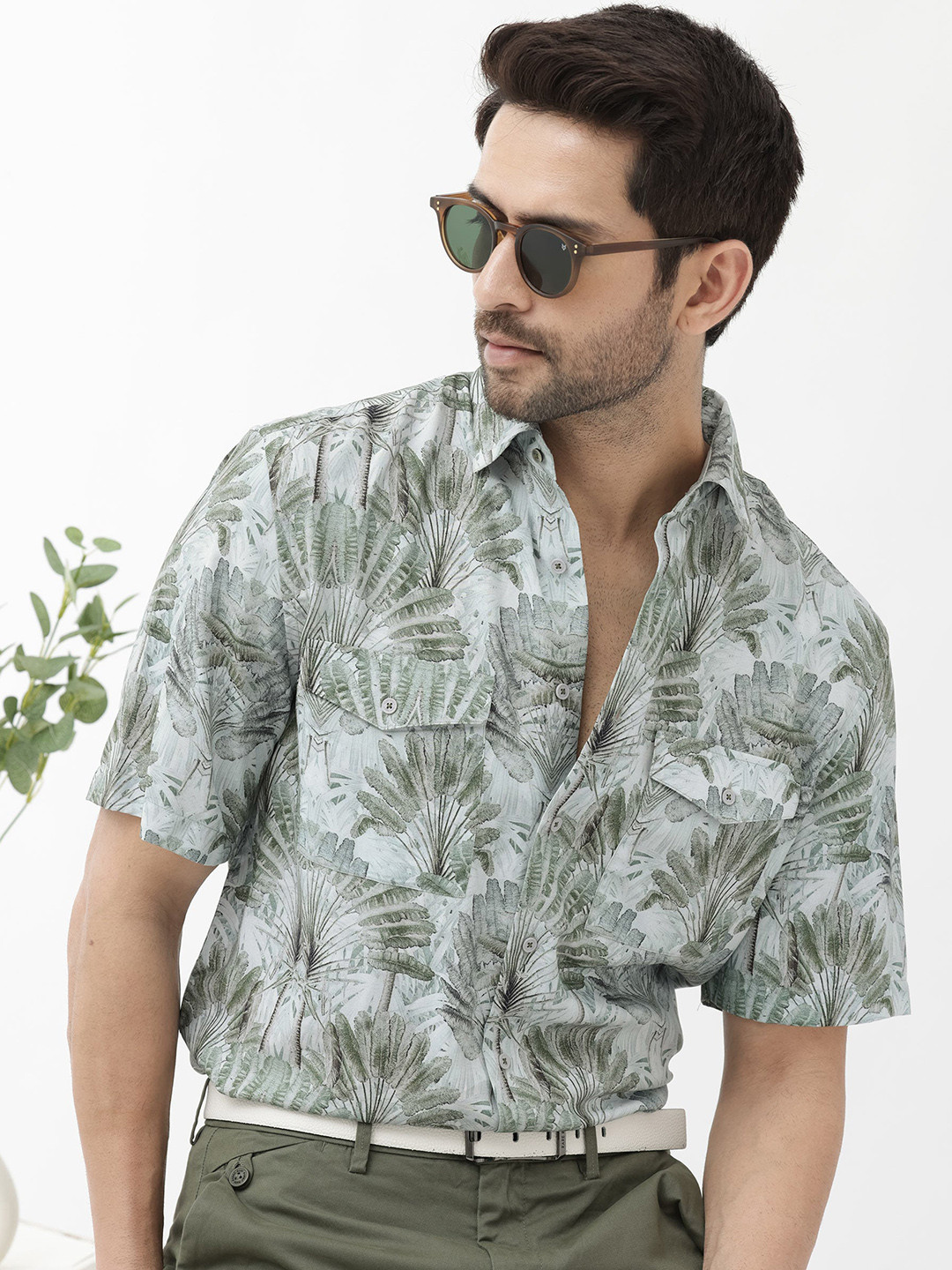 RARE RABBIT Men Areno Regular Fit Tropical Printed Shirt