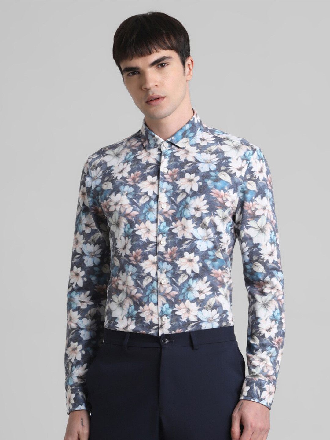Jack & Jones Spread Collar Slim Fit Floral Printed Casual Shirt