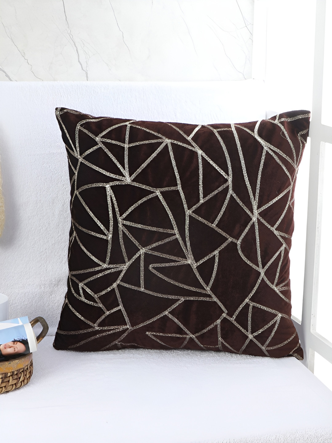 Decoghar Brown Geometric 5 Pieces Square Cushion Covers