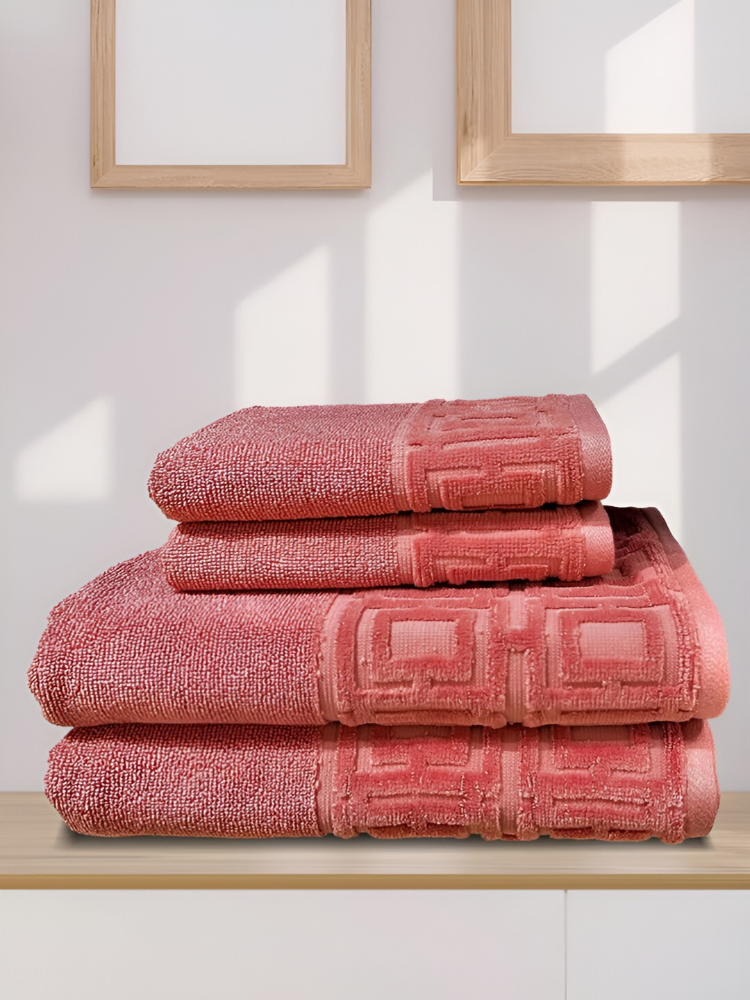 SENSES Maroon 4 Piece Cotton 550 GSM Towel Set