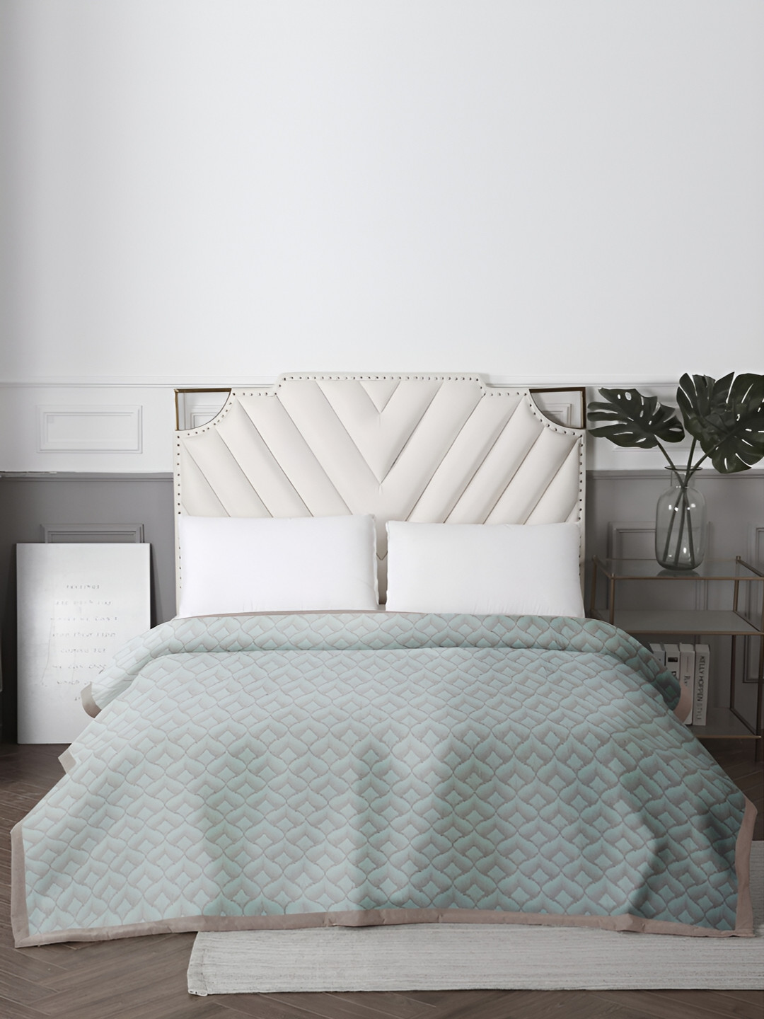 URBAN DREAM Green Floral Printed Summer 210 GSM Double Bed Dohar