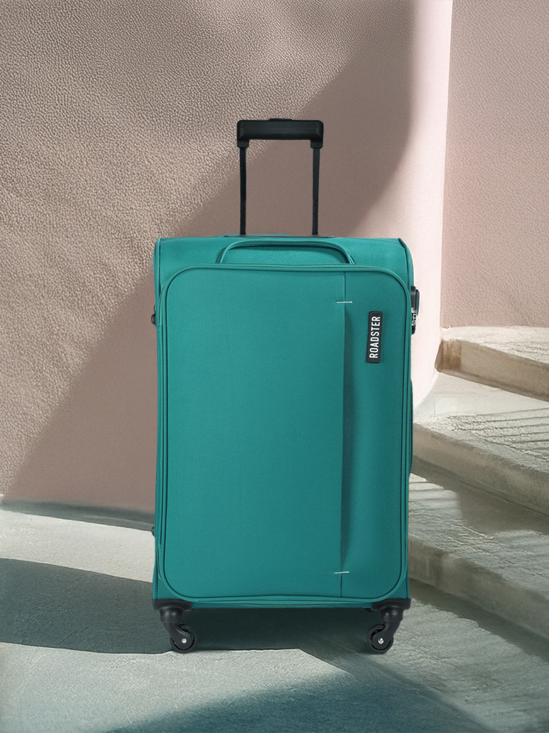 Roadster Edge Soft Medium Trolley Suitcase