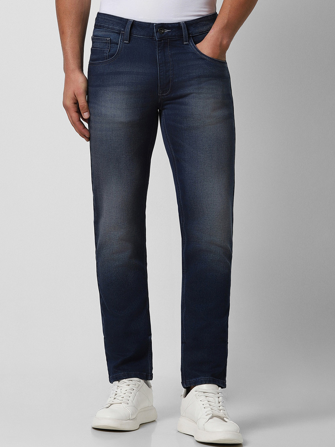 VAN HEUSEN DENIM LABS Men Slim Fit Clean Look Heavy Fade Crinkle Stretchable Jeans