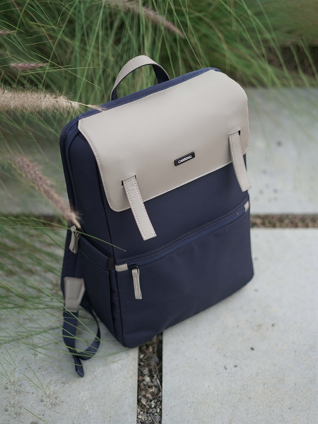 CARRIALL Unisex Medium Backpack with Compression Straps - Up to 15 inch Laptop