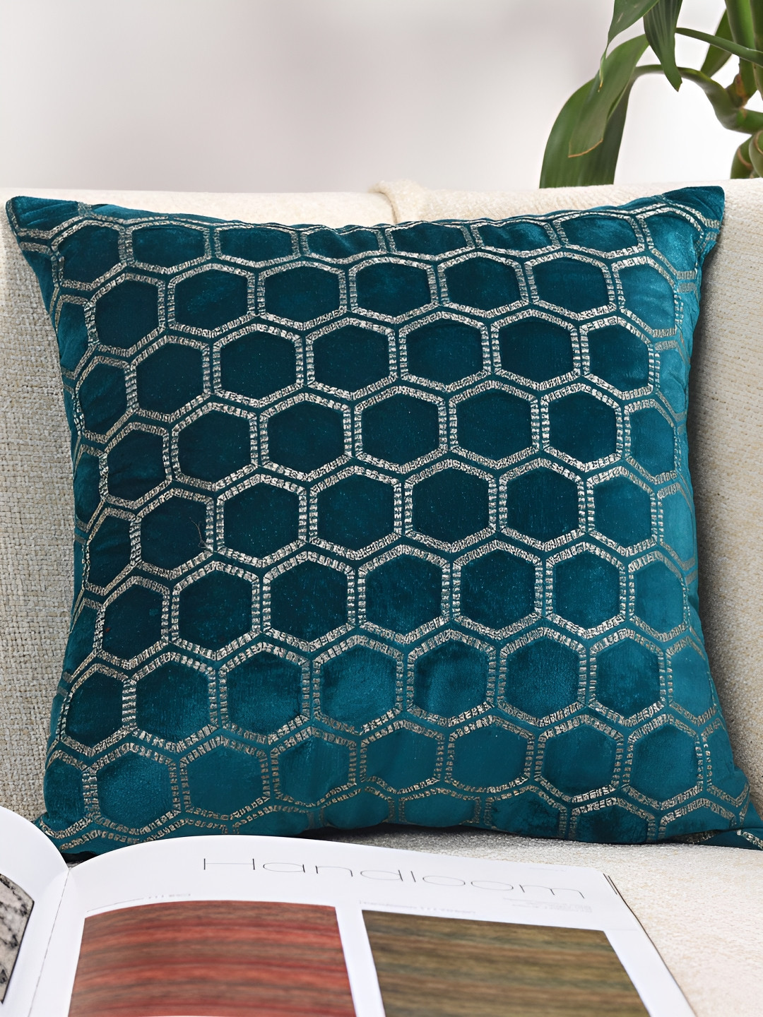 Decoghar Turquoise Geometric 5 Pieces Square Cushion Covers