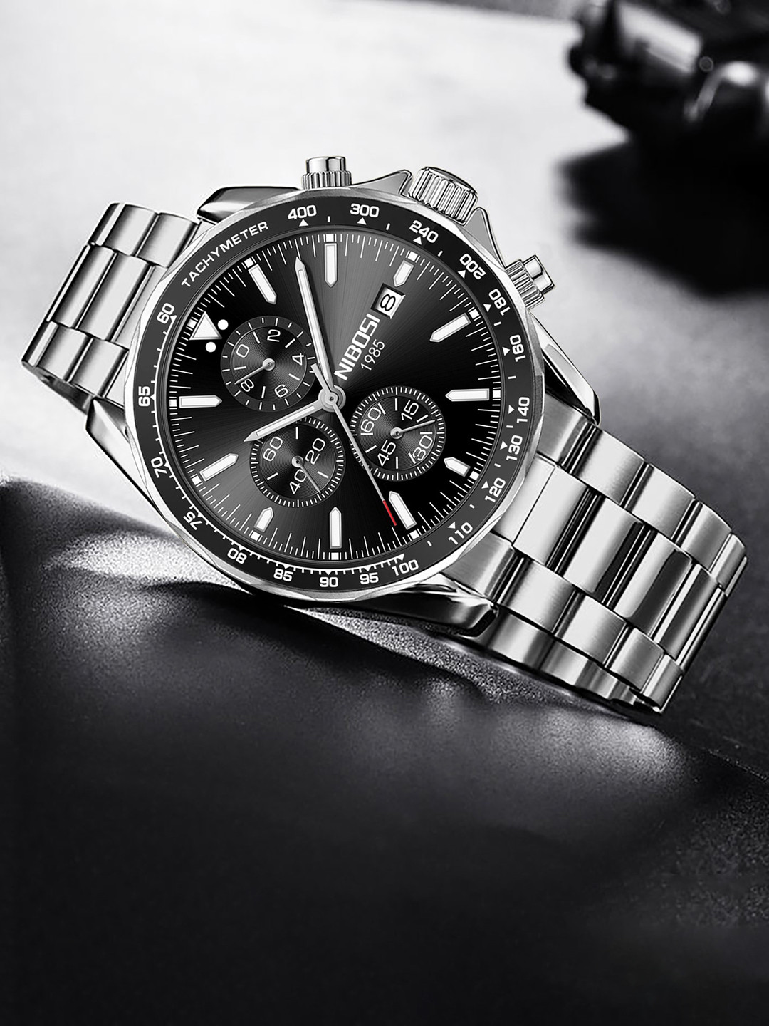 Nibosi Men Embellished Dial & Stainless Steel Analogue Watch NB-2610-M-SLVR-BLK