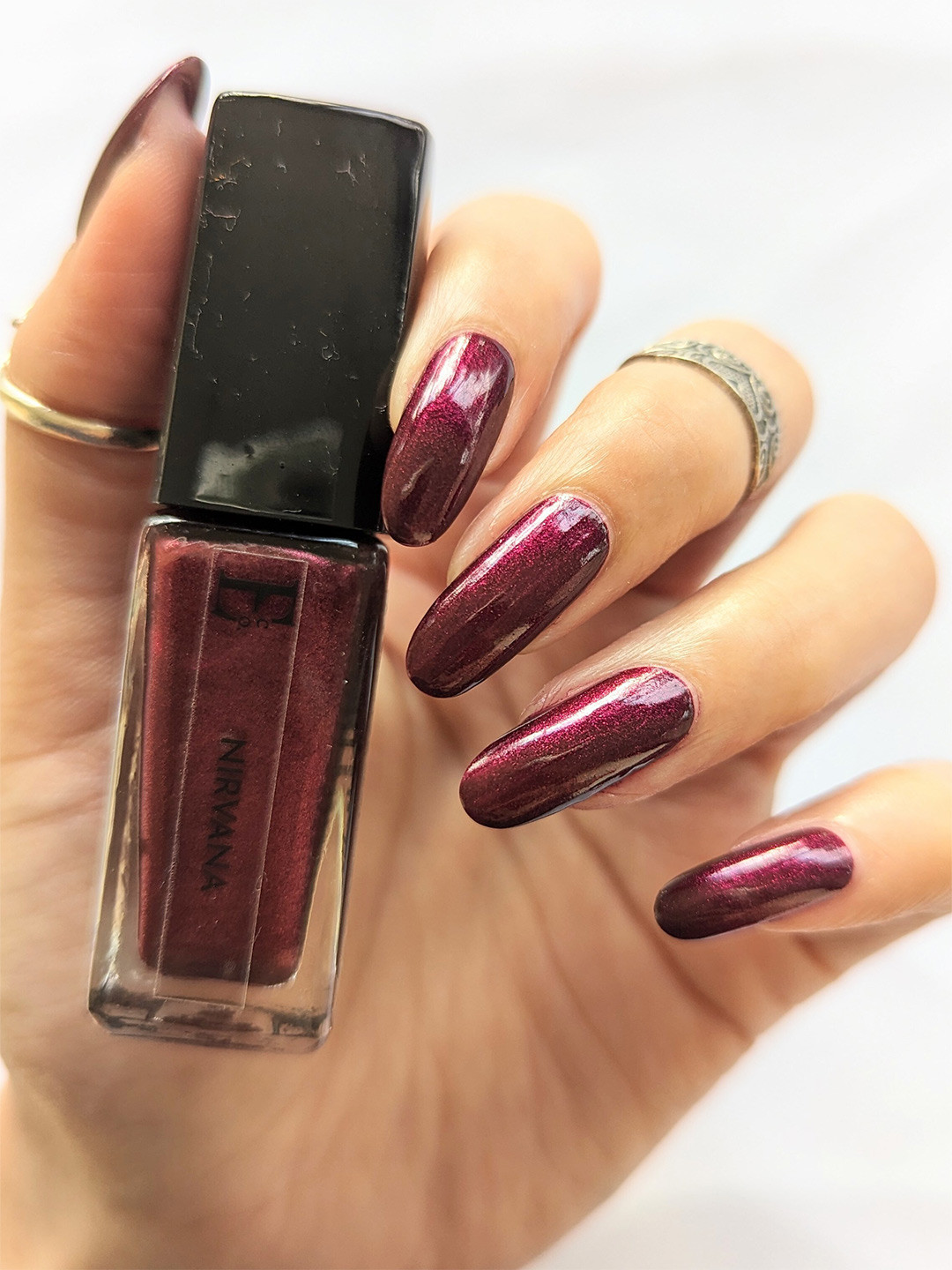 ELLEMENT CO. Maroon Vegan Nail Polish- Nirvana, 10ml
