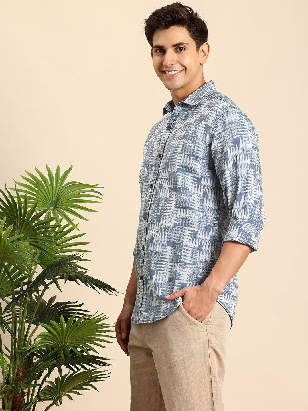 Mast & Harbour Men Cotton Denim Casual Shirt